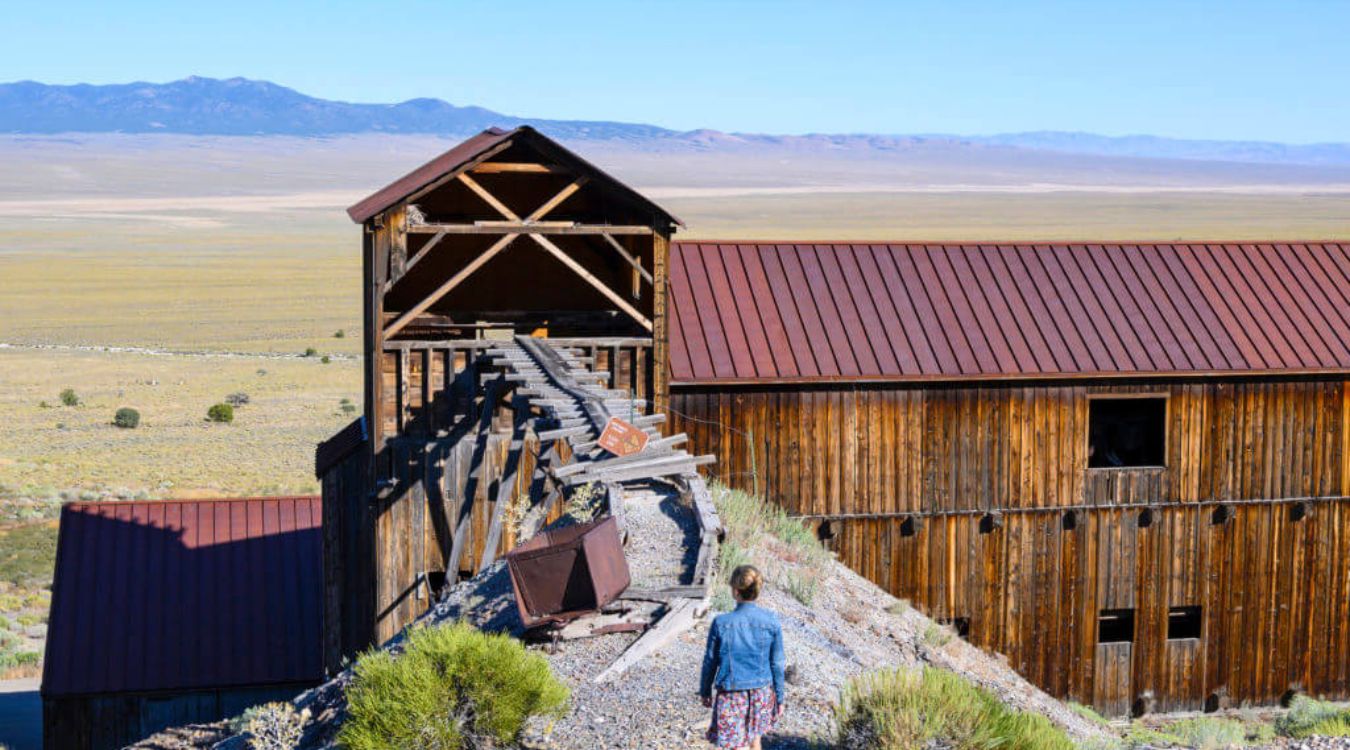 lost-mining-towns-of-nevadas-wonder