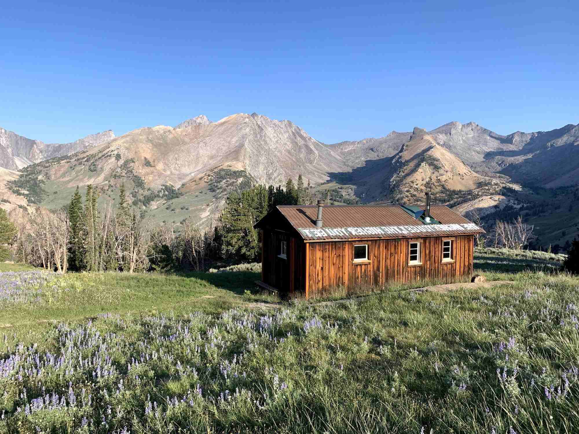 Lost-Pioneer-Cabins-Of-Idaho8217s-Sawtooth lost-pioneer-cabins-of-idahos-sawtooth