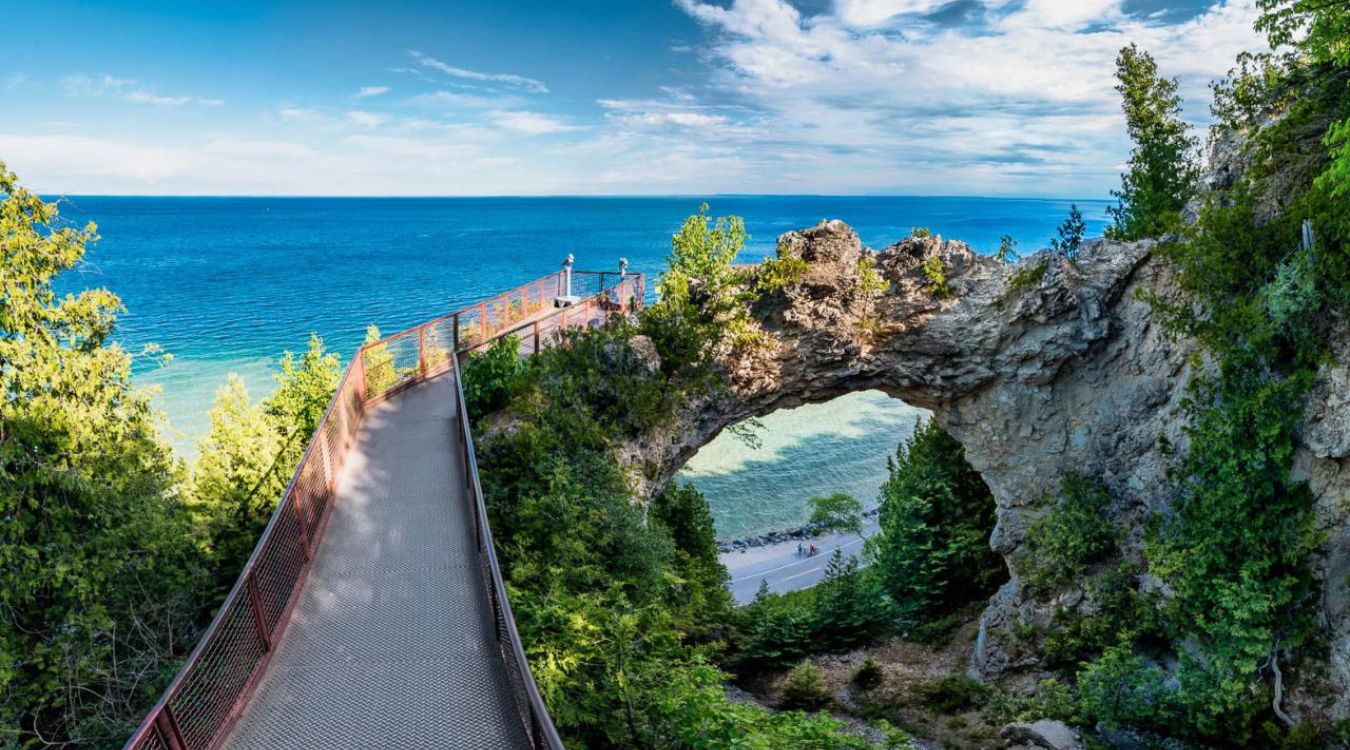 lost-posts-of-michigans-mackinac-island