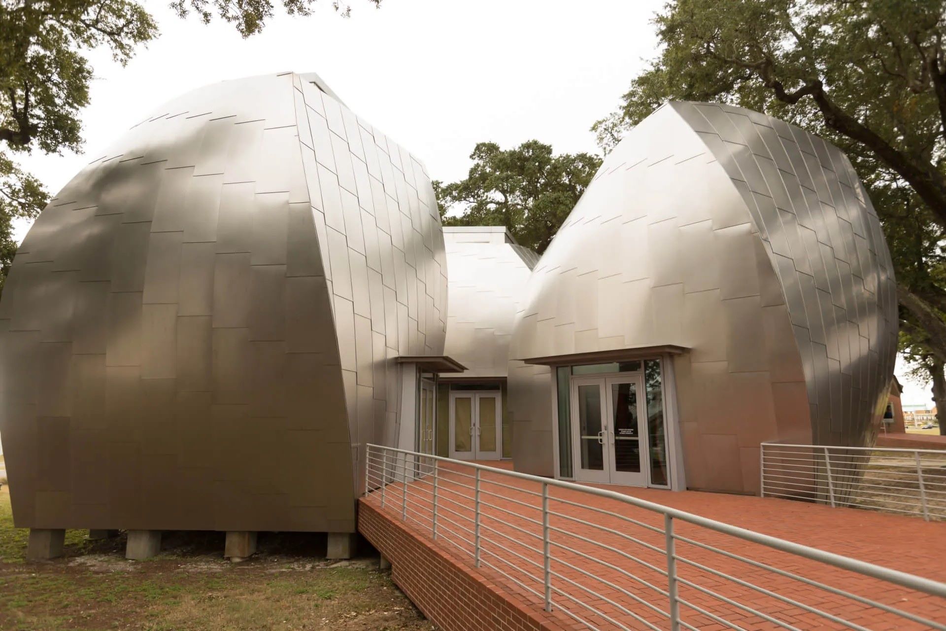 mississippis-secret-ohr-okeefe-museum-and-the-mad-potters-legacy