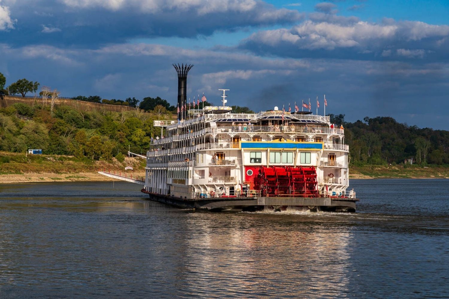 Mysteries-Beneath-Mississippi8217s-Natchez-Waters mysteries-beneath-mississippis-natchez-waters