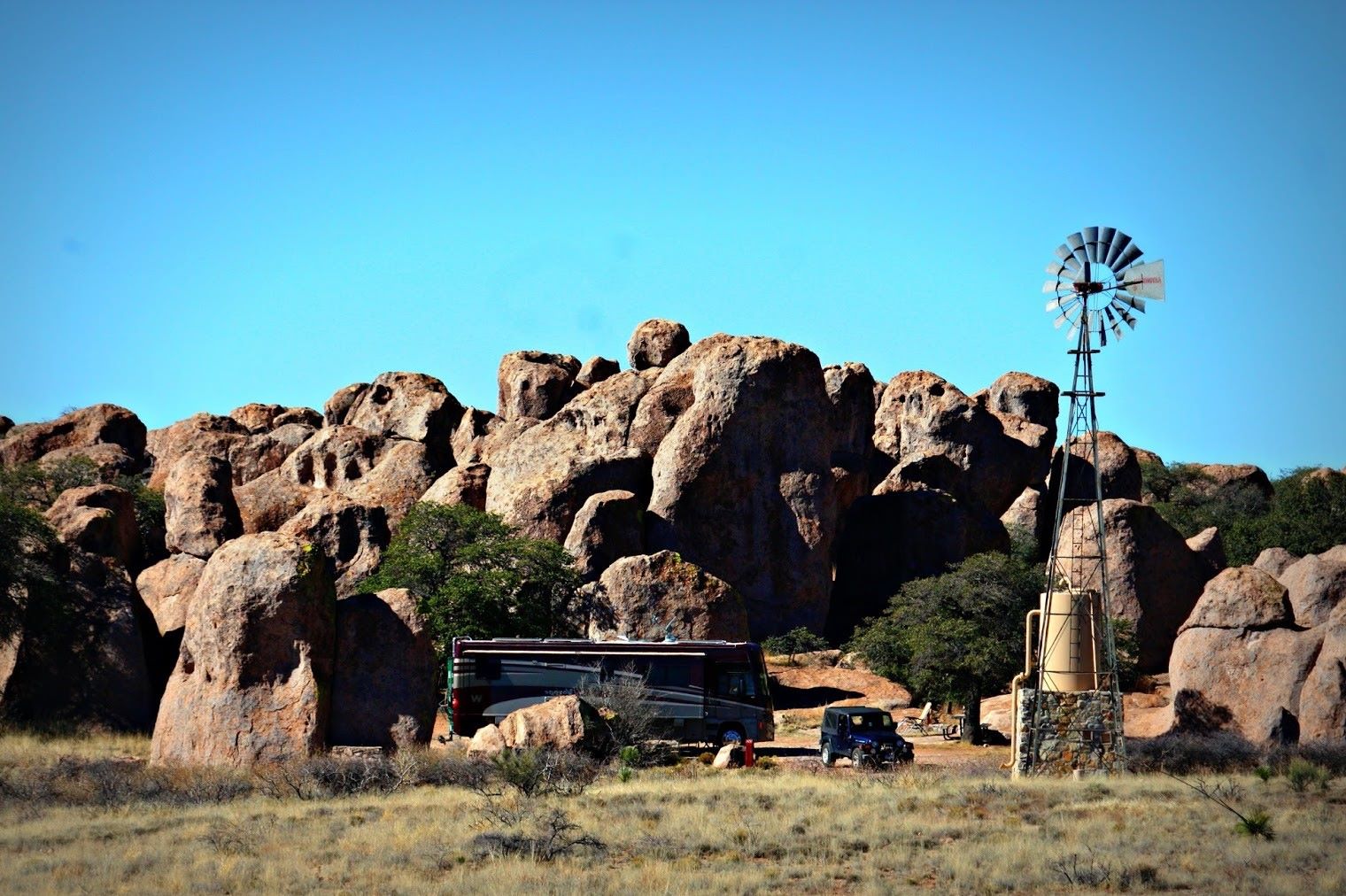 mysteries-beneath-new-mexicos-city-of-rocks