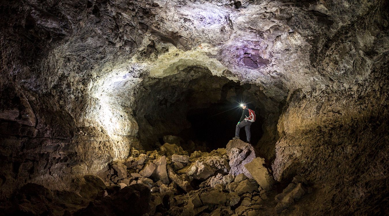 mysteries-beneath-new-mexicos-el-malpais-caves