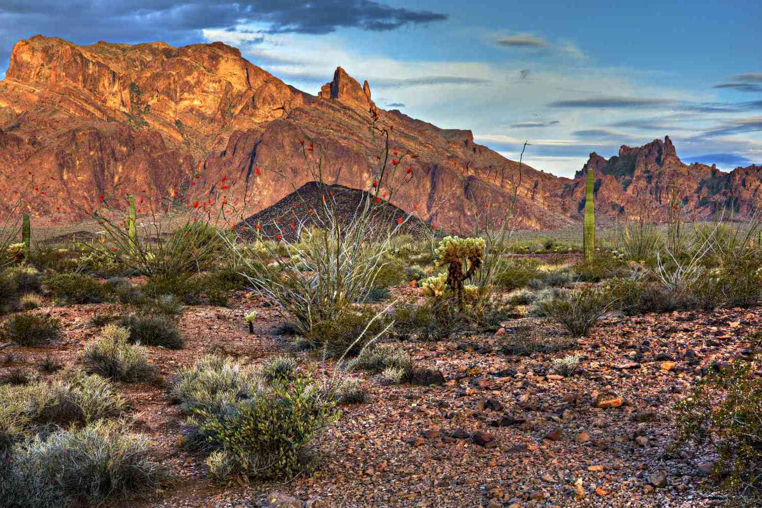 mysteries-hidden-in-arizonas-kofa-mountains