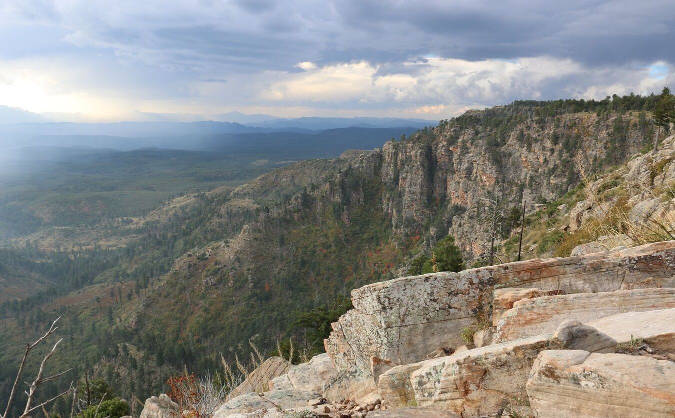 mysteries-of-arizonas-mogollon-rim-trails