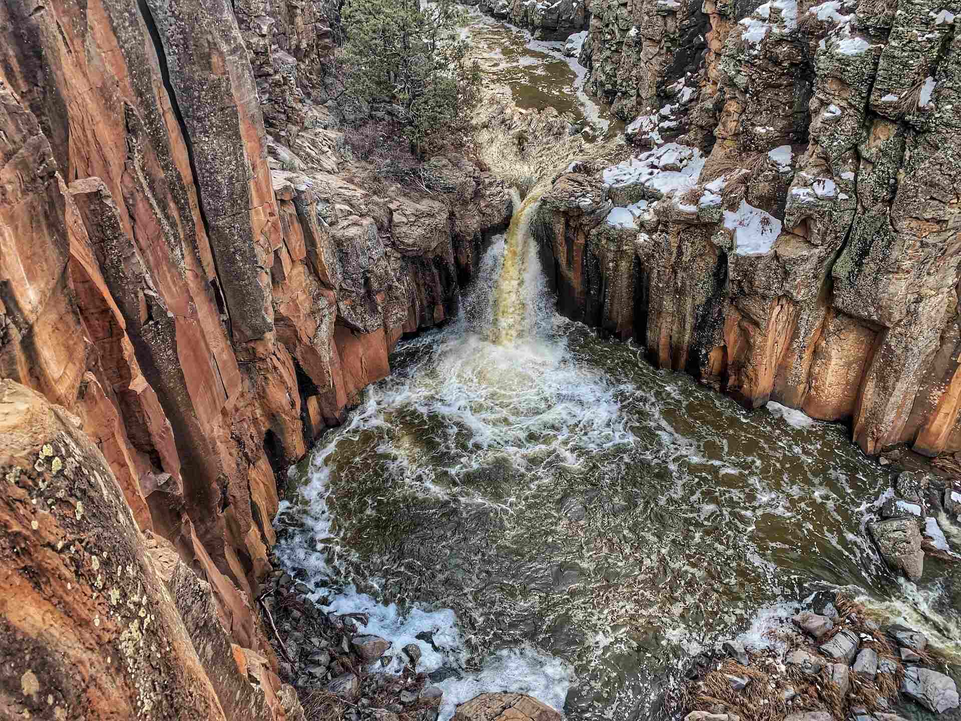 mysteries-of-arizonas-sycamore-canyon-paths