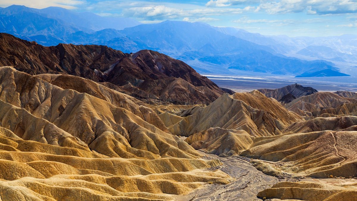 Mysteries-Of-California8217s-Death-Valley mysteries-of-californias-death-valley