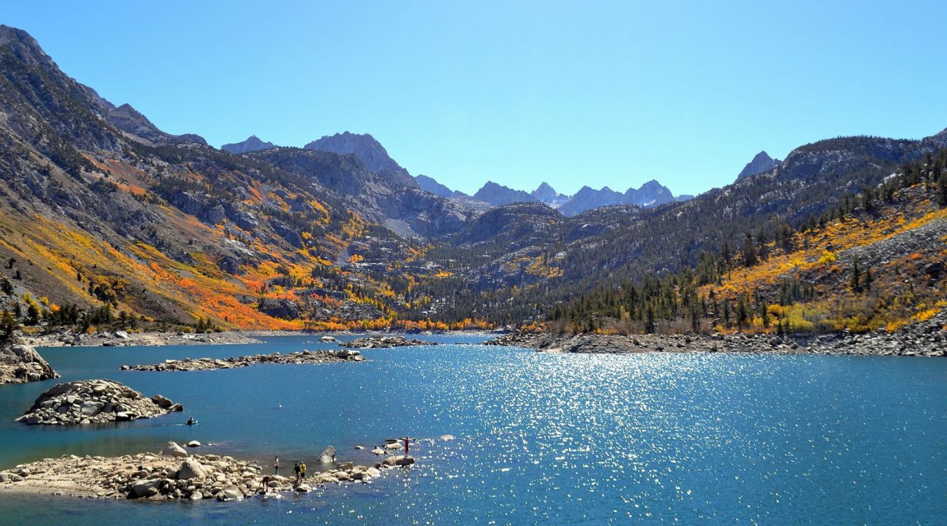 Mysteries-Of-California8217s-Sabrina-Lakes mysteries-of-californias-sabrina-lakes