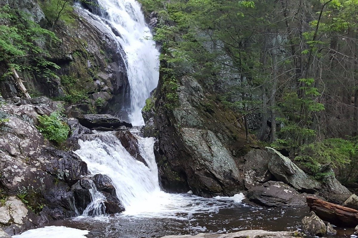 mysteries-of-campbell-falls-in-connecticut
