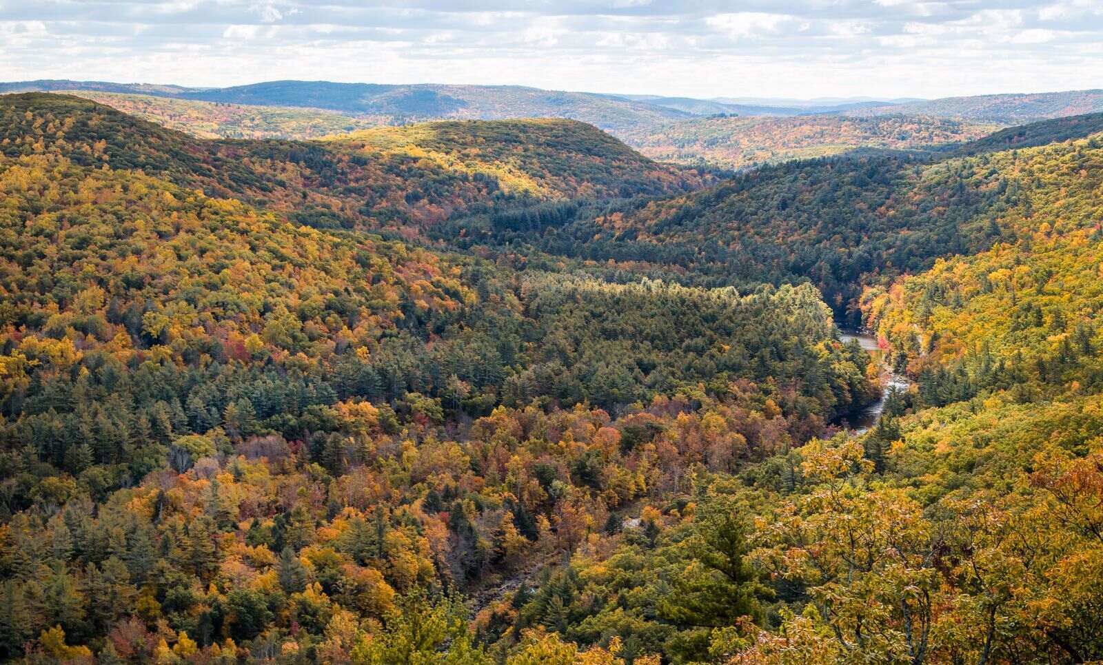 mysteries-of-connecticuts-litchfield-hills