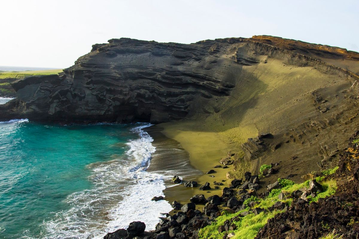 Mysteries-Of-Hawaii8217s-Green-Sand-Beach mysteries-of-hawaiis-green-sand-beach