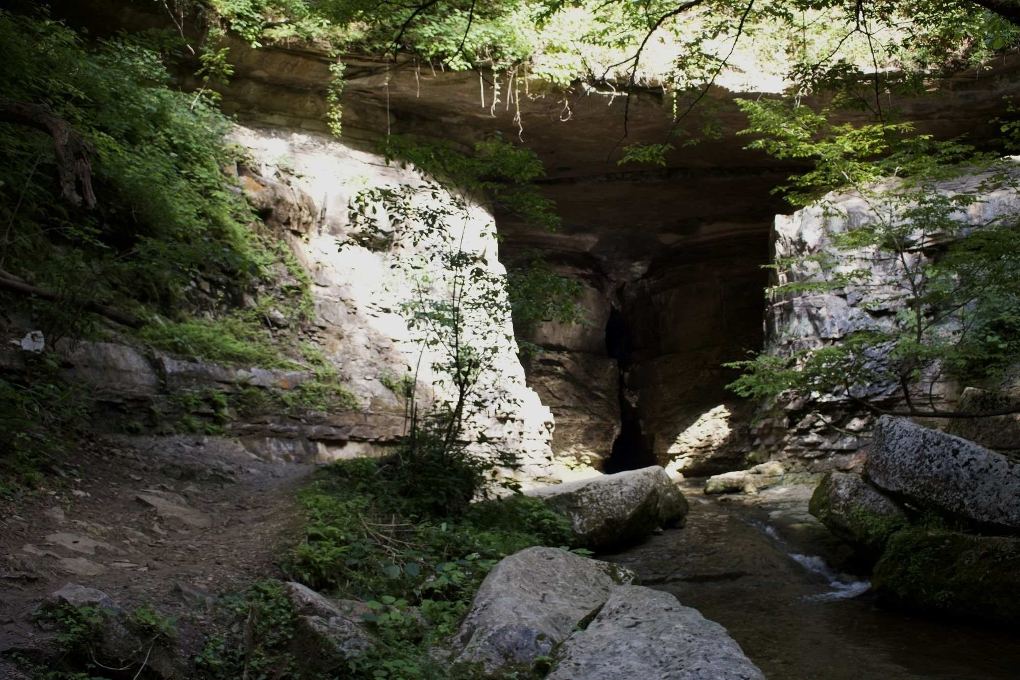 mysteries-of-indianas-donaldson-cave