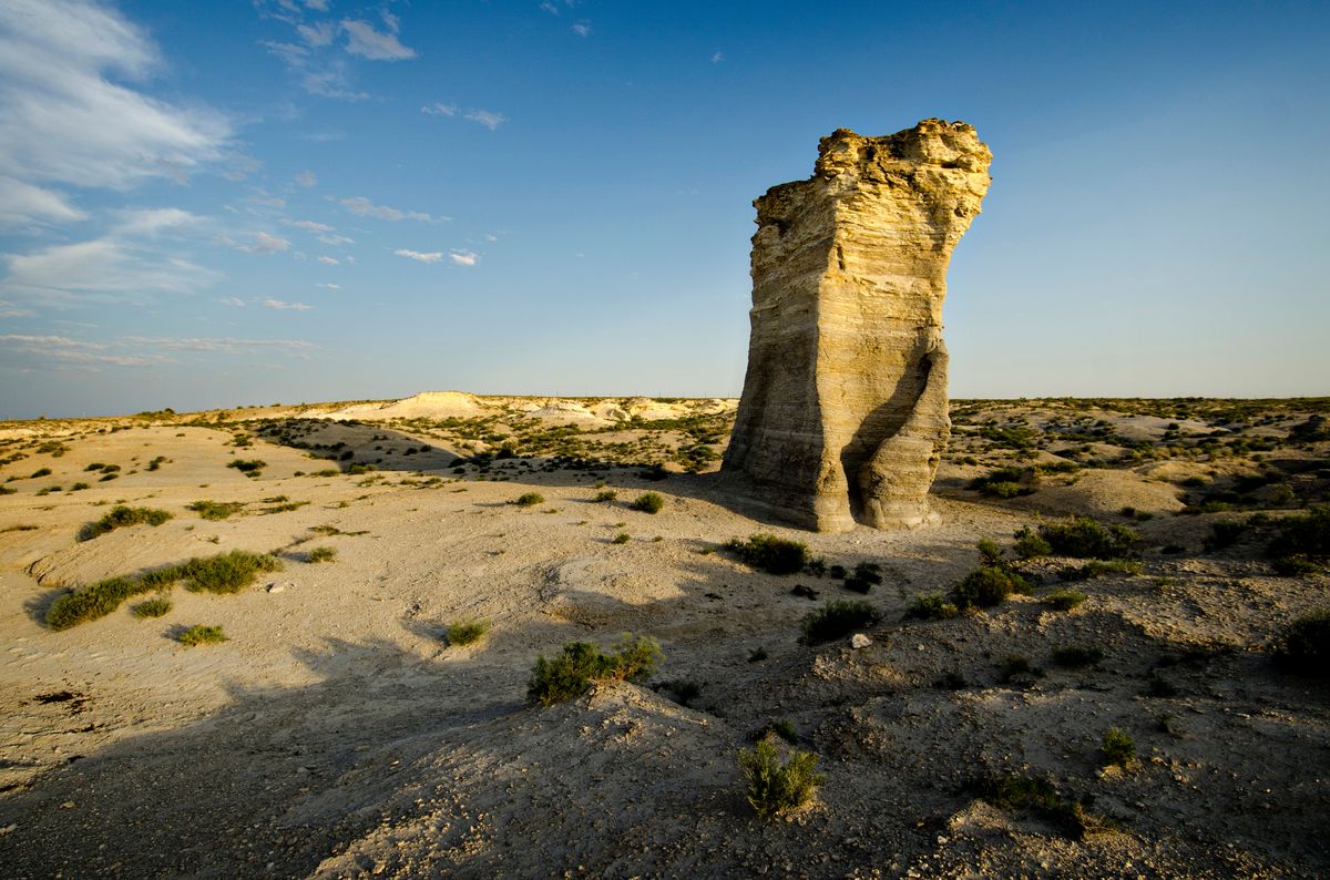mysteries-of-kansas-castle-rock-prairie