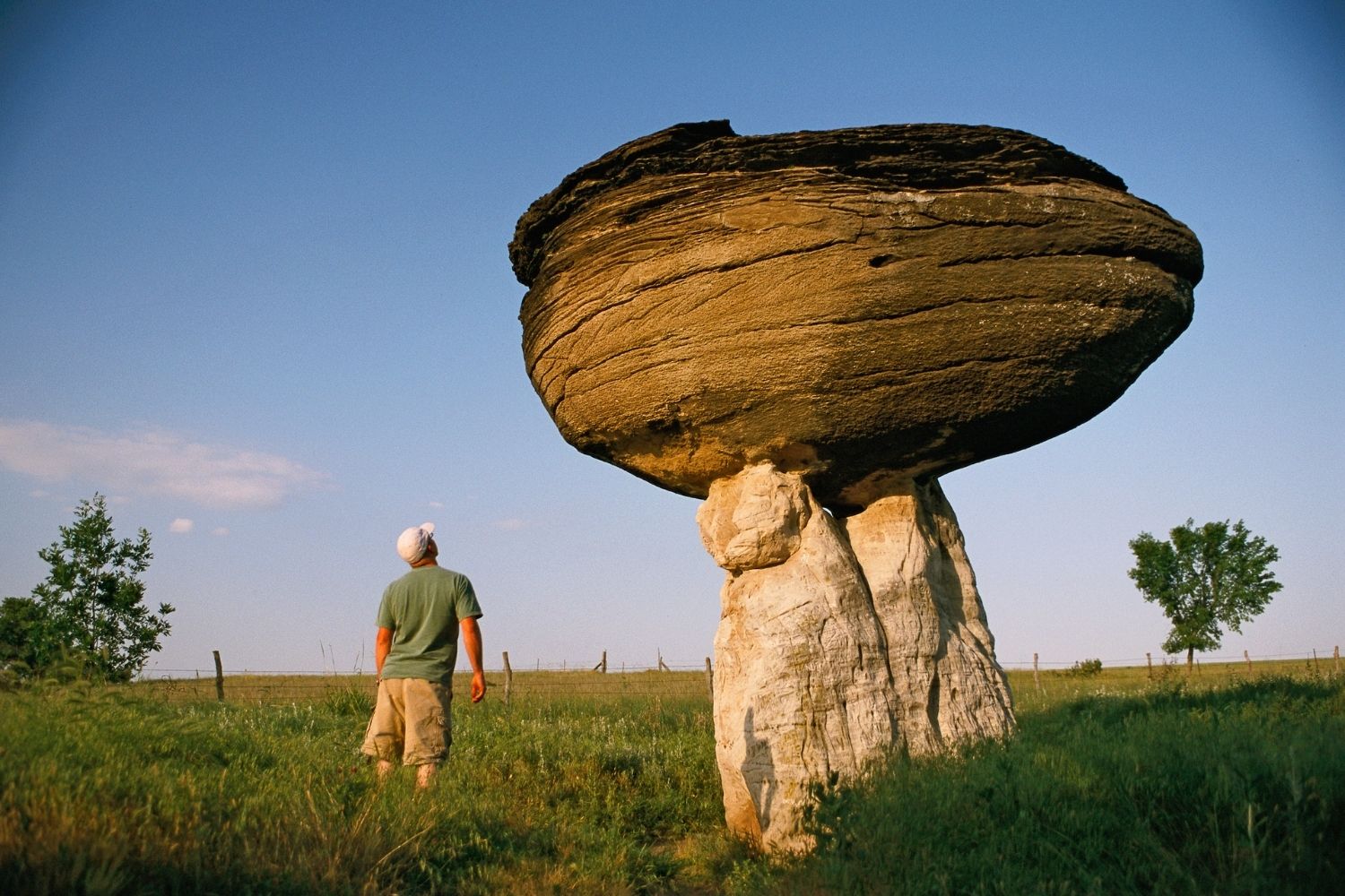 mysteries-of-kansas-mushroom-rock-trails