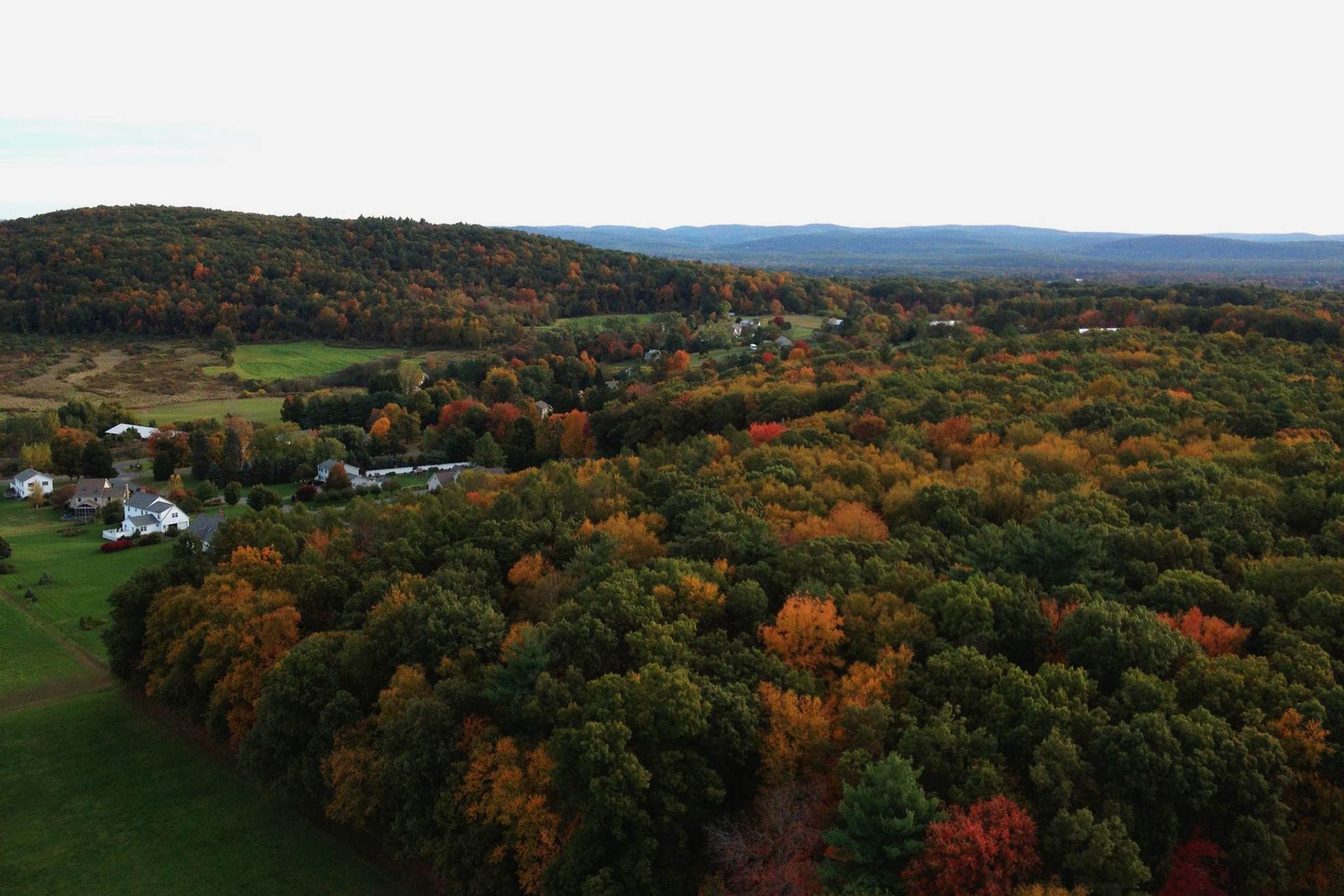 Mysteries-Of-Massachusetts8217-Mount-Tom mysteries-of-massachusetts-mount-tom