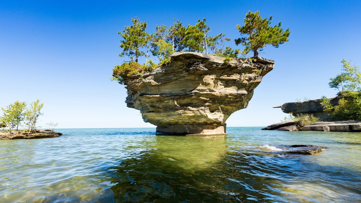 Mysteries-Of-Michigan8217s-Turnip-Rock mysteries-of-michigans-turnip-rock