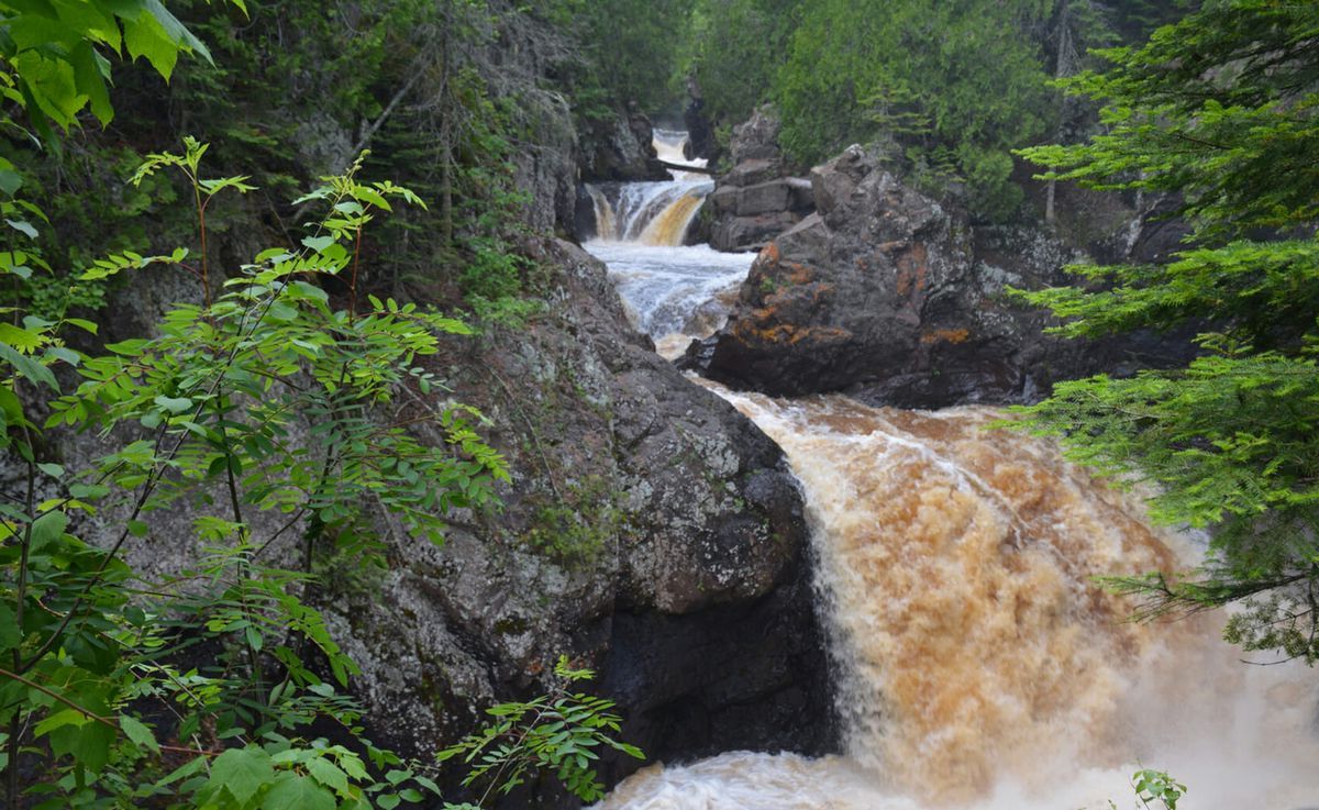 mysteries-of-minnesotas-cascade-river