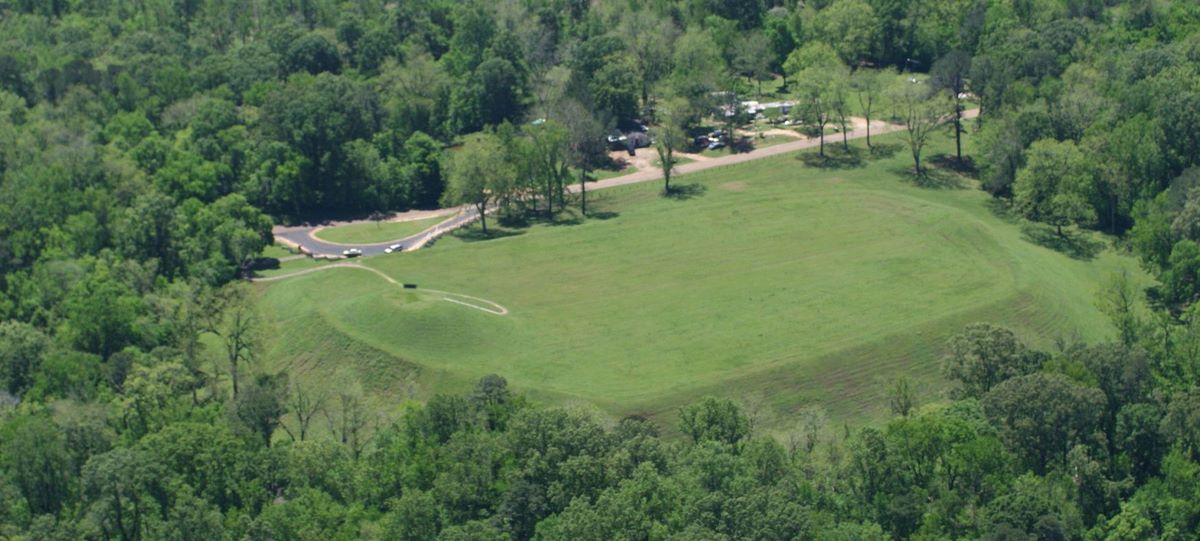 Mysteries-Of-Mississippi8217s-Emerald-Mound-Trails mysteries-of-mississippis-emerald-mound-trails