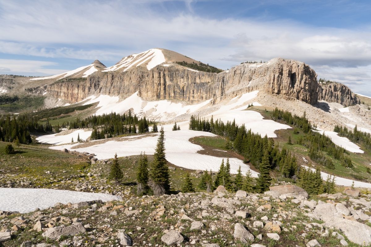 mysteries-of-montanas-chinese-wall-paths