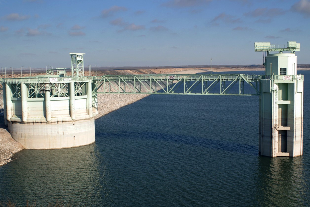 mysteries-of-nebraskas-lake-mcconaughy