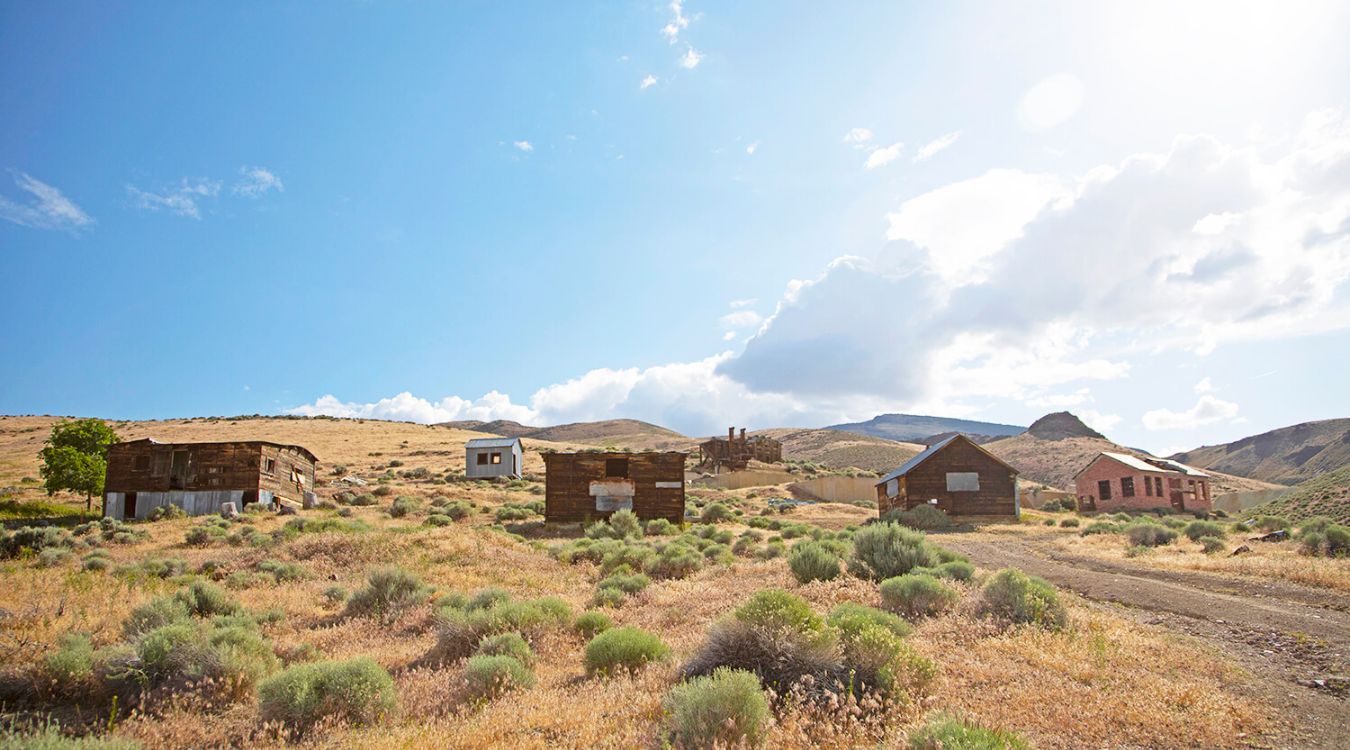 Mysteries-Of-Nevada8217s-Ghost-Range mysteries-of-nevadas-ghost-range