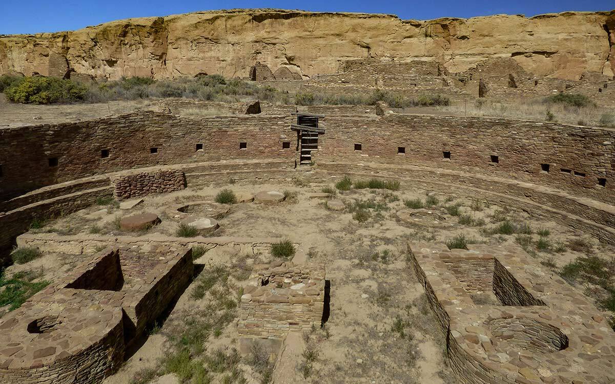 mysteries-of-new-mexicos-chaco-canyon-trails