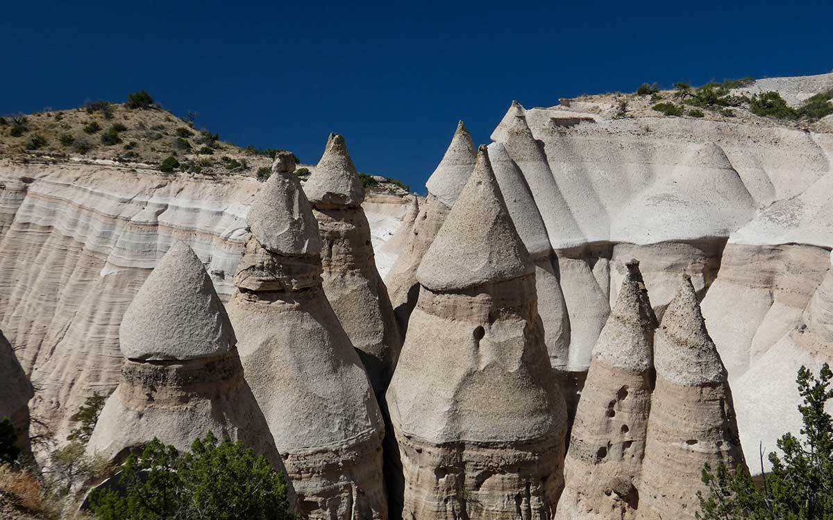 Mysteries-Of-New-Mexico8217s-Kasha-Katuwe-Peaks mysteries-of-new-mexicos-kasha-katuwe-peaks