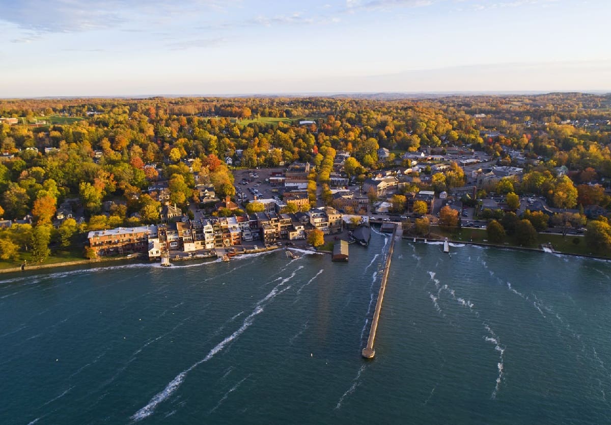 mysteries-of-new-yorks-finger-lakes