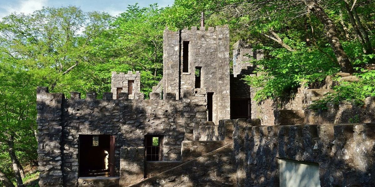 mysteries-of-oklahomas-honey-creek-ruins