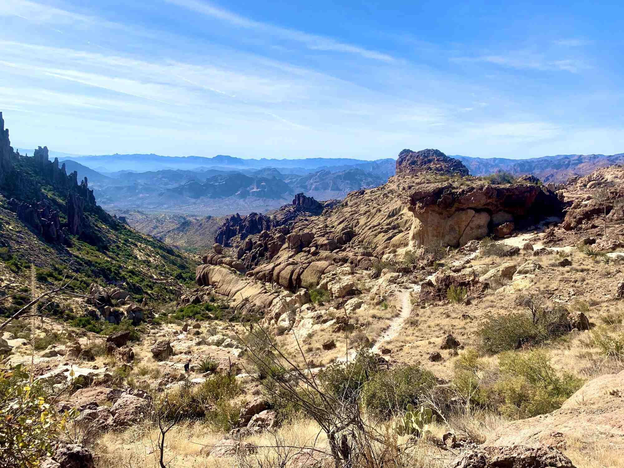 mysteries-of-the-superstition-wilderness