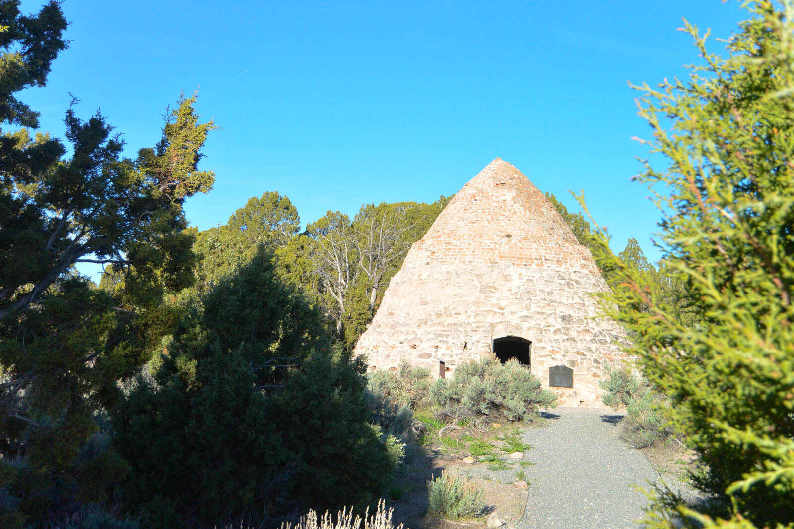 mysteries-of-utahs-abandoned-iron-town