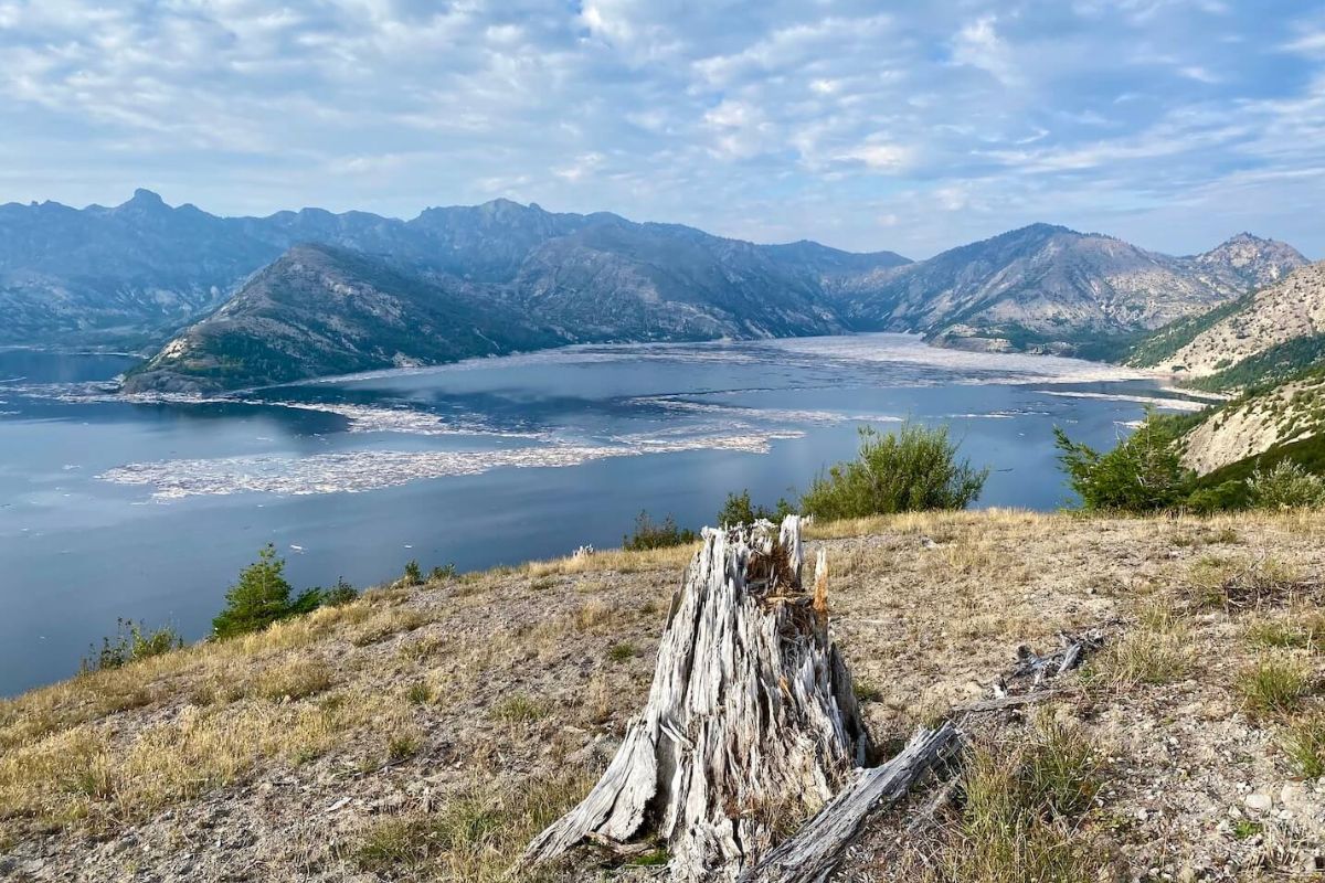 mysteries-of-washingtons-spirit-lake