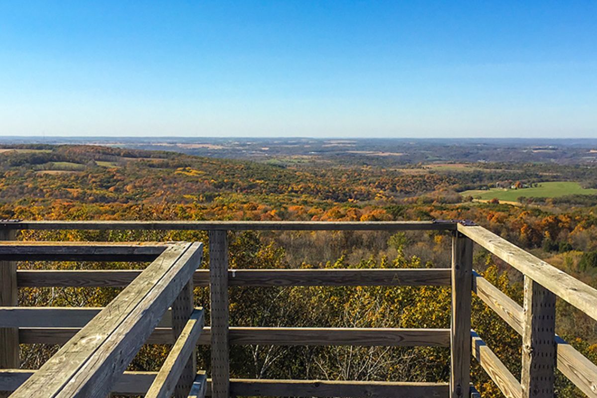 Mysteries-Of-Wisconsin8217s-Blue-Mounds mysteries-of-wisconsins-blue-mounds