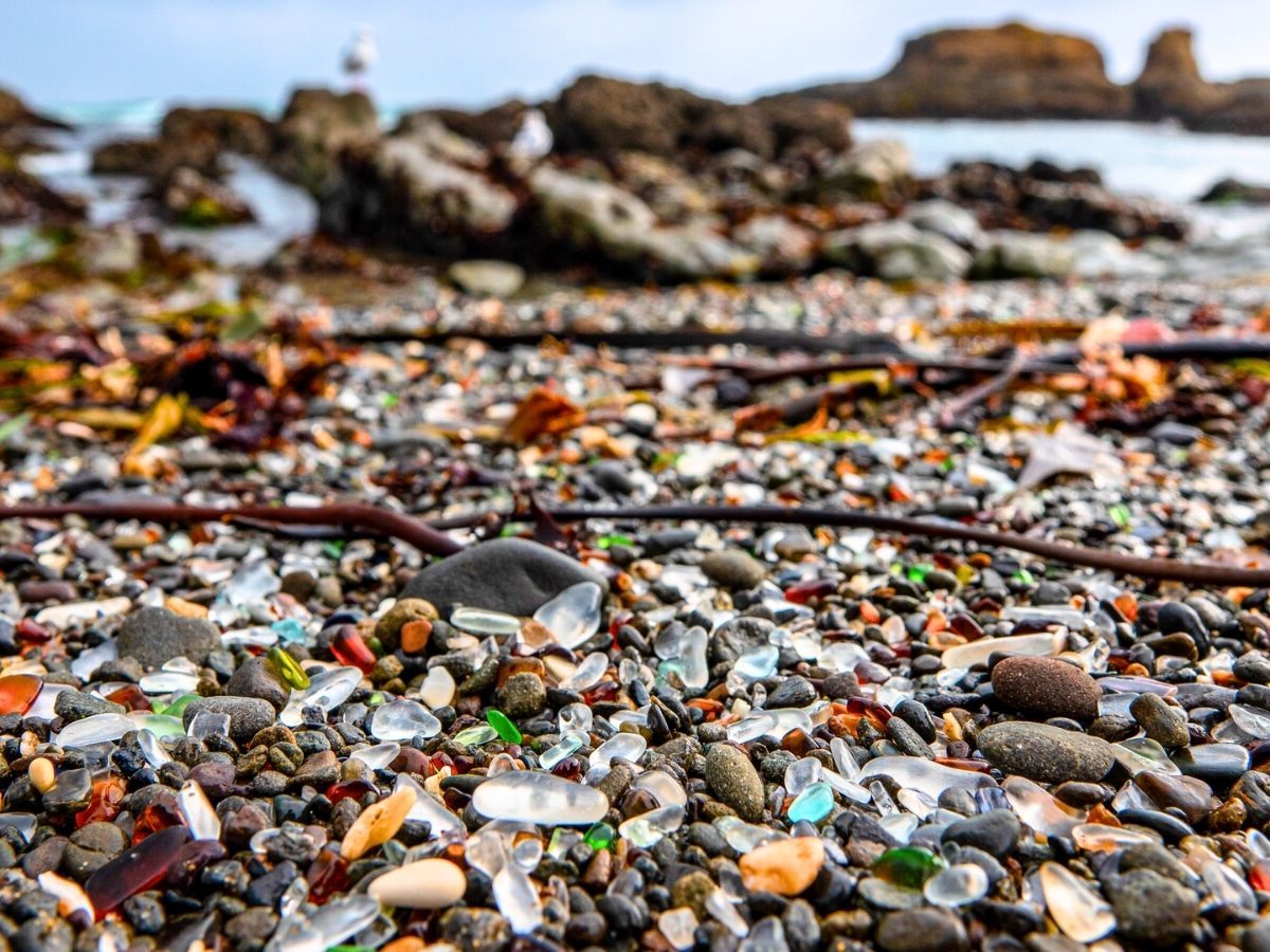 mystery-of-californias-glass-stone-rings
