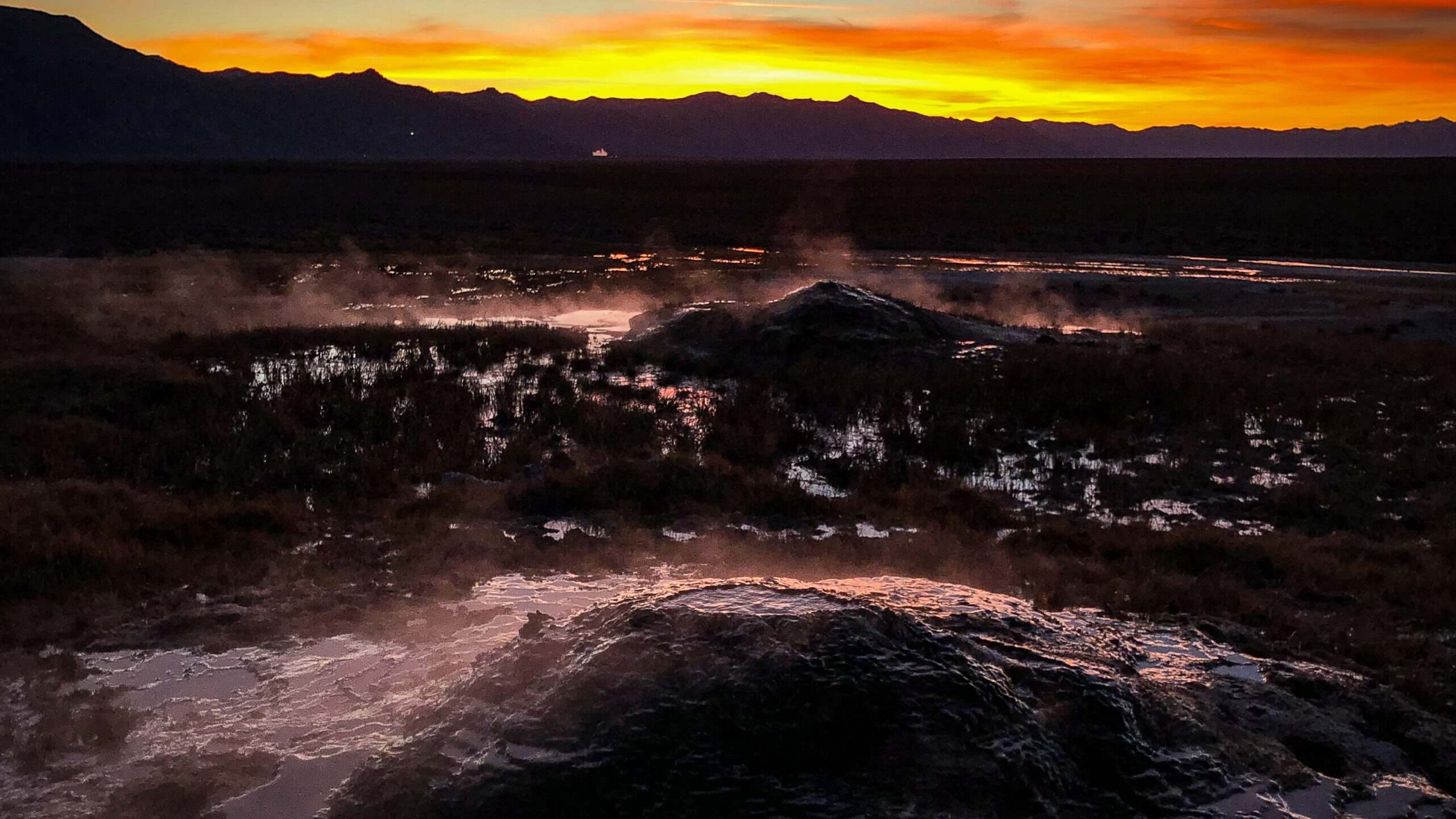 mystery-of-nevadas-gold-rings