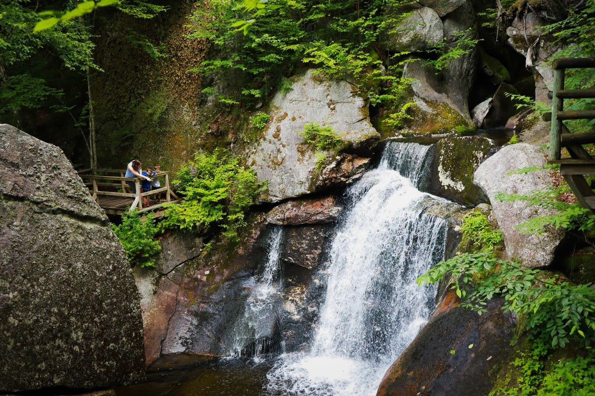 Mystery-Springs-Of-New-Hampshire8217s-Paradise-Falls mystery-springs-of-new-hampshires-paradise-falls