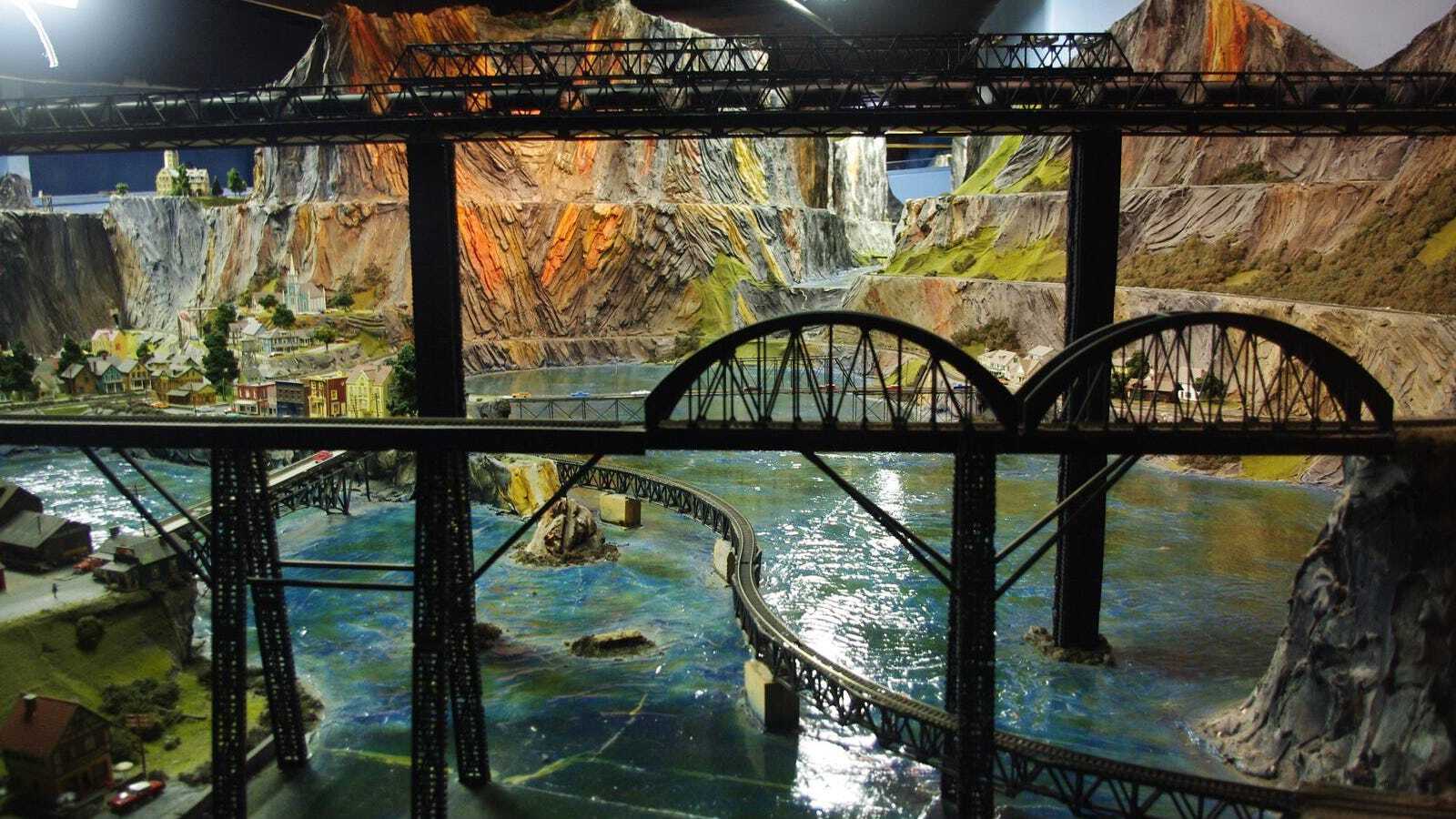 New-Jersey8217s-Secret-Northlandz-World8217s-Biggest-Model-Railroad new-jerseys-secret-northlandz-worlds-biggest-model-railroad