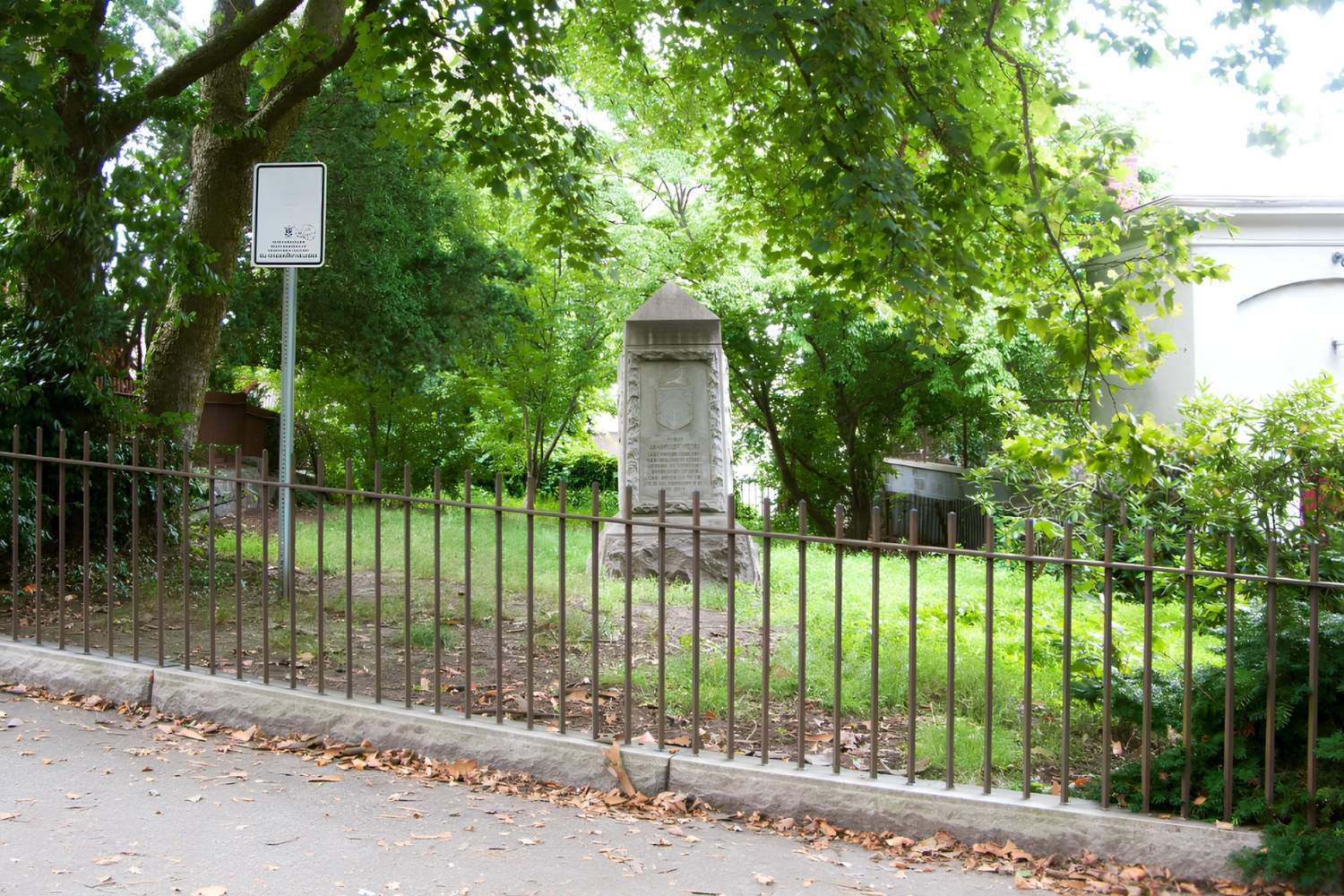 Rhode-Island8217s-Mysterious-Tillinghast-Columbarium rhode-islands-mysterious-tillinghast-columbarium