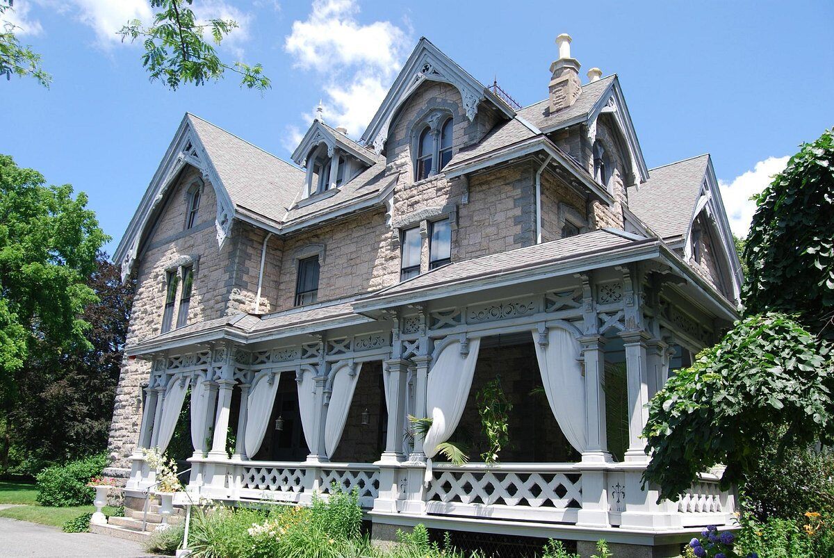 rhode-islands-secret-clouds-hill-victorian-museum-house