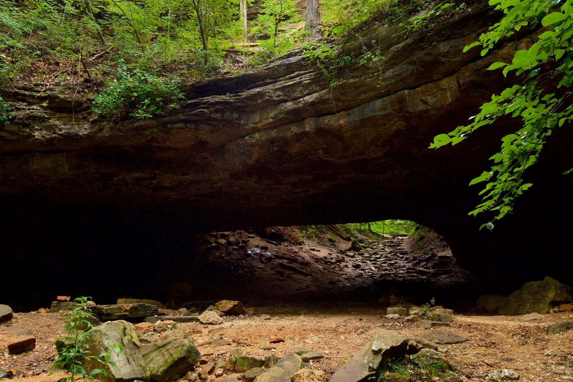 Secret-Cave-Systems-Of-Missouri8217s-Ha-Ha-Tonka secret-cave-systems-of-missouris-ha-ha-tonka