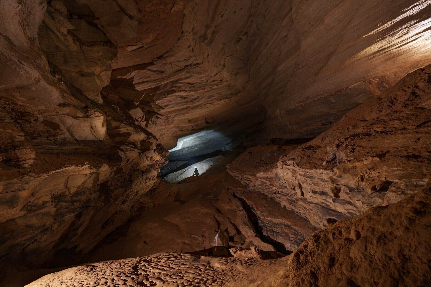 secret-cave-systems-of-tennessees-worley