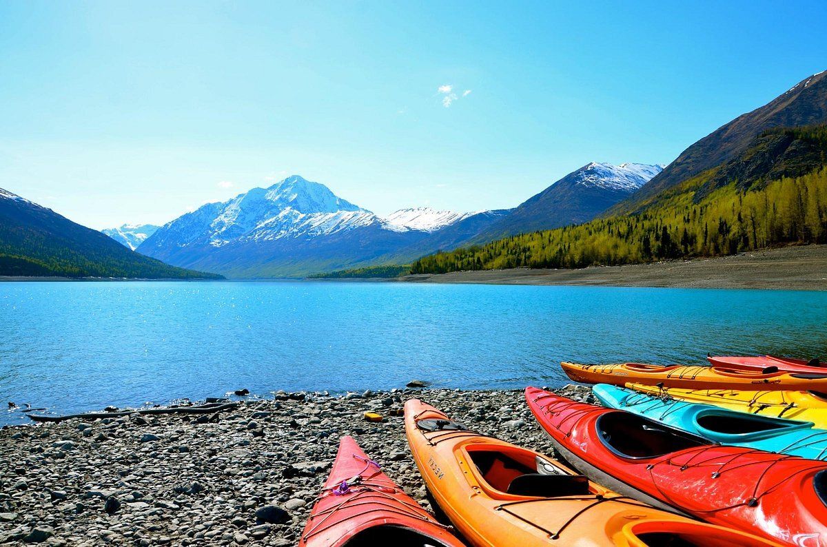 secret-lakes-of-alaskas-eklutna-lake
