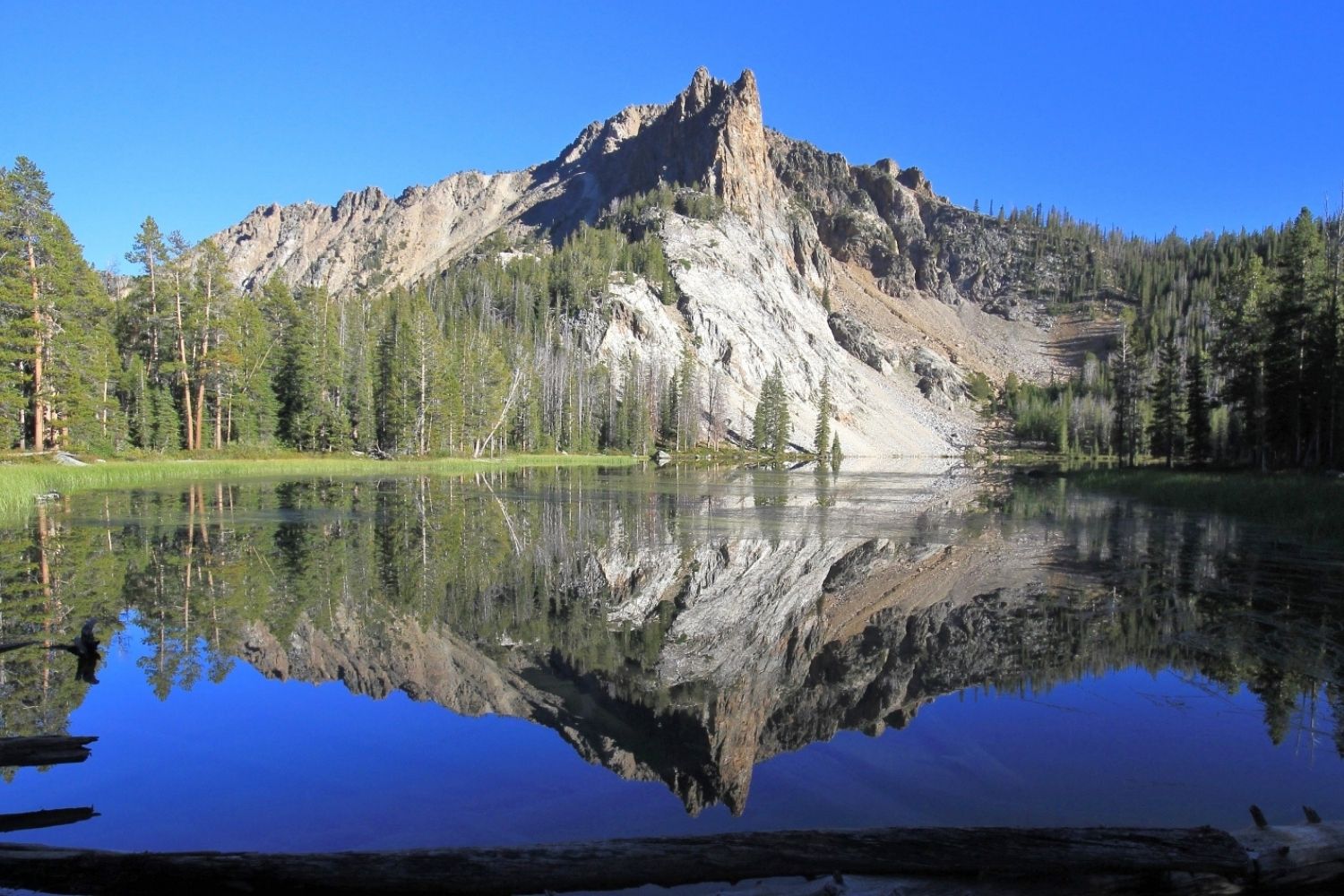 Secret-Mountain-Lakes-Of-Idaho8217s-Boulder-Chain secret-mountain-lakes-of-idahos-boulder-chain