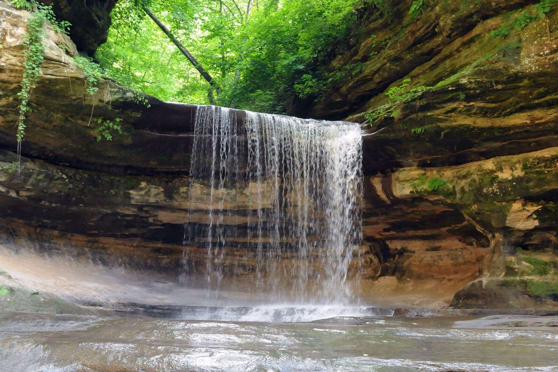 Secret-River-Bluffs-Of-Illinois8217-Starved-Rock secret-river-bluffs-of-illinois-starved-rock