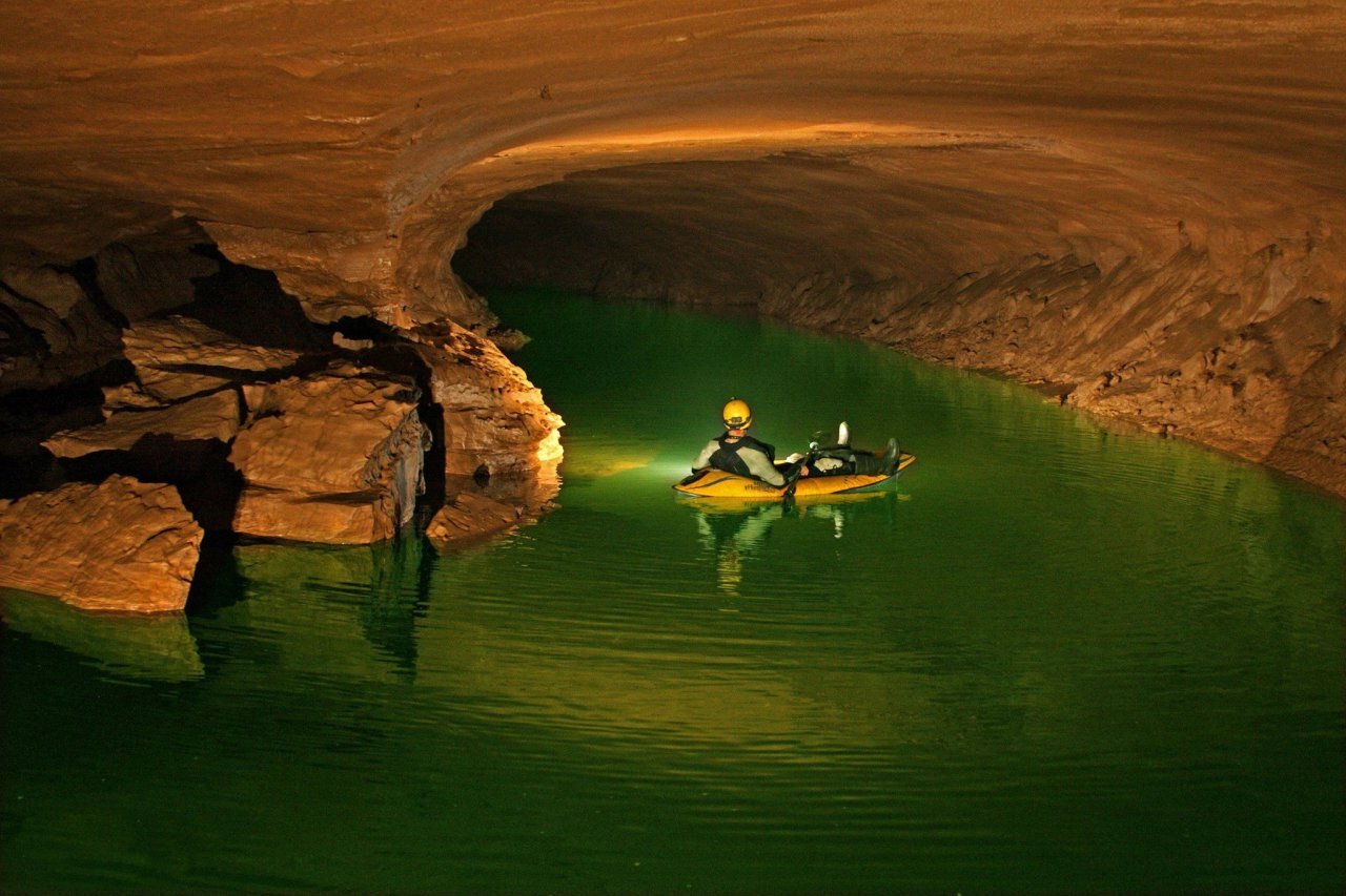 secret-river-caves-of-kentuckys-green-river-valley