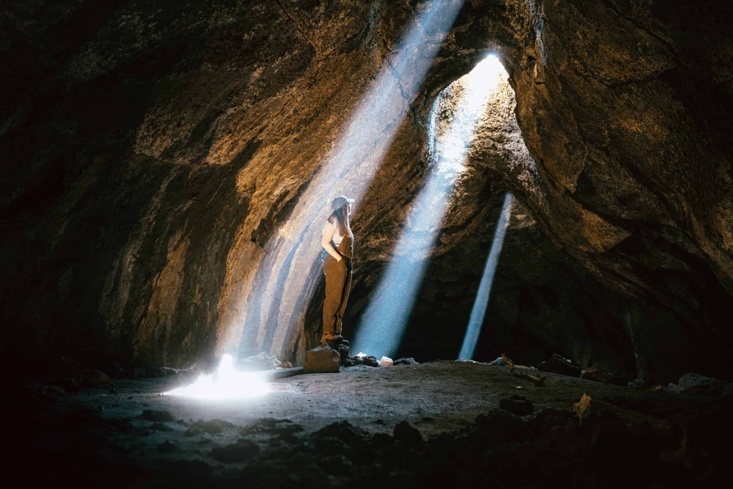 secret-river-caves-of-oregons-pine-creek