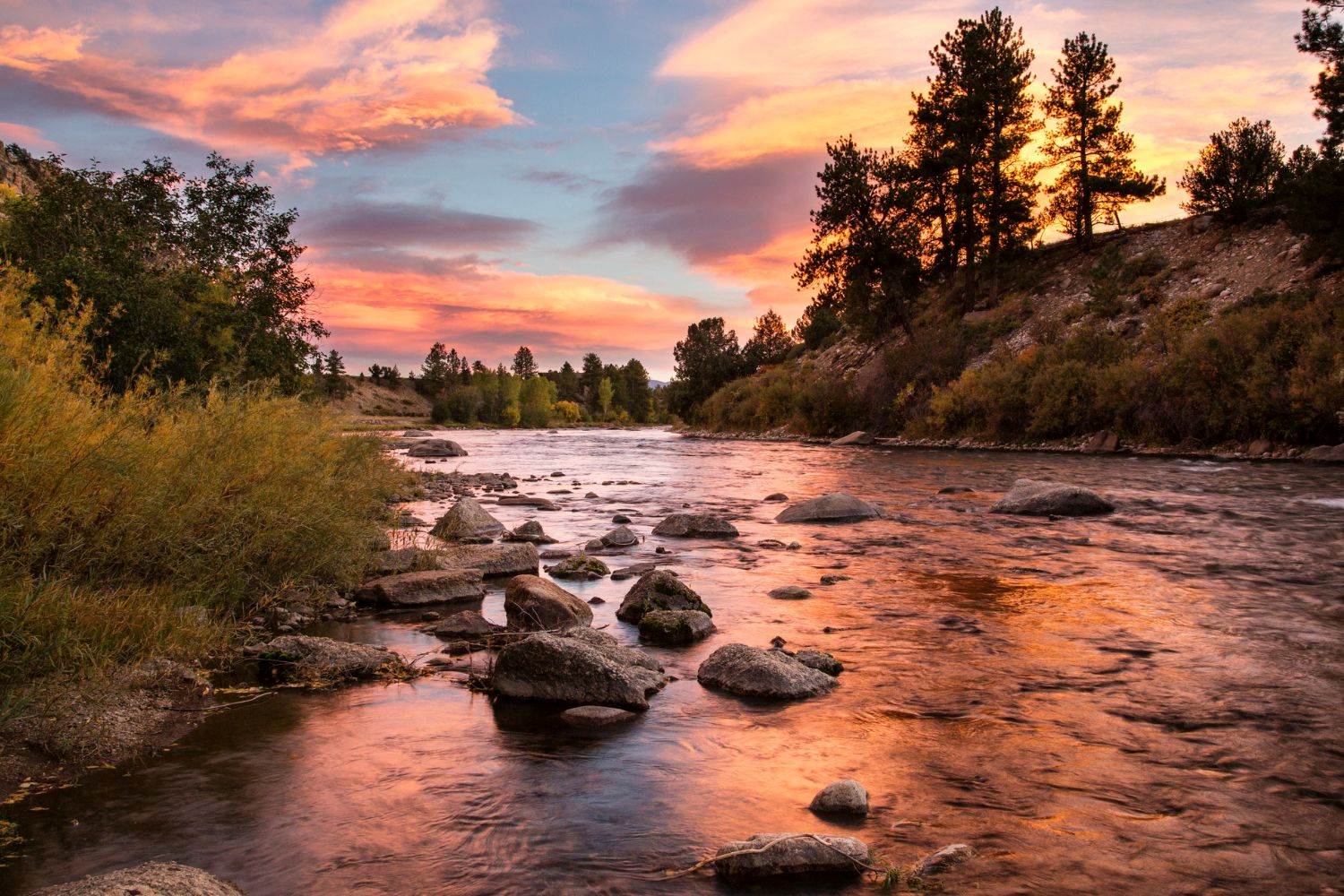 secret-river-rapids-of-colorados-arkansas-river