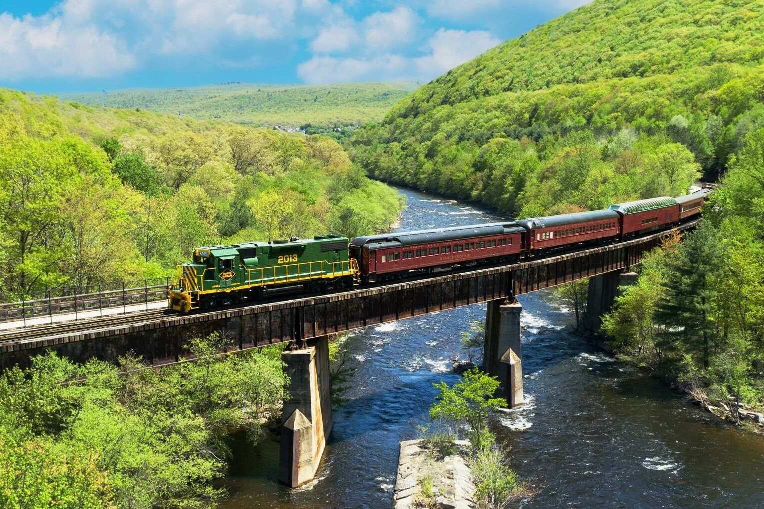 secrets-beneath-pennsylvanias-lehigh-gorge-waters