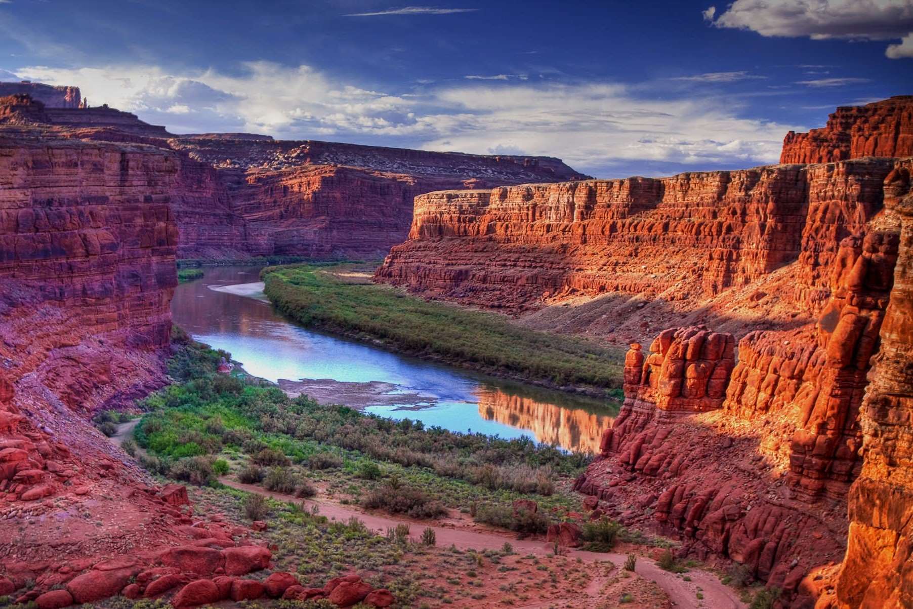 secrets-hidden-in-utahs-canyonlands