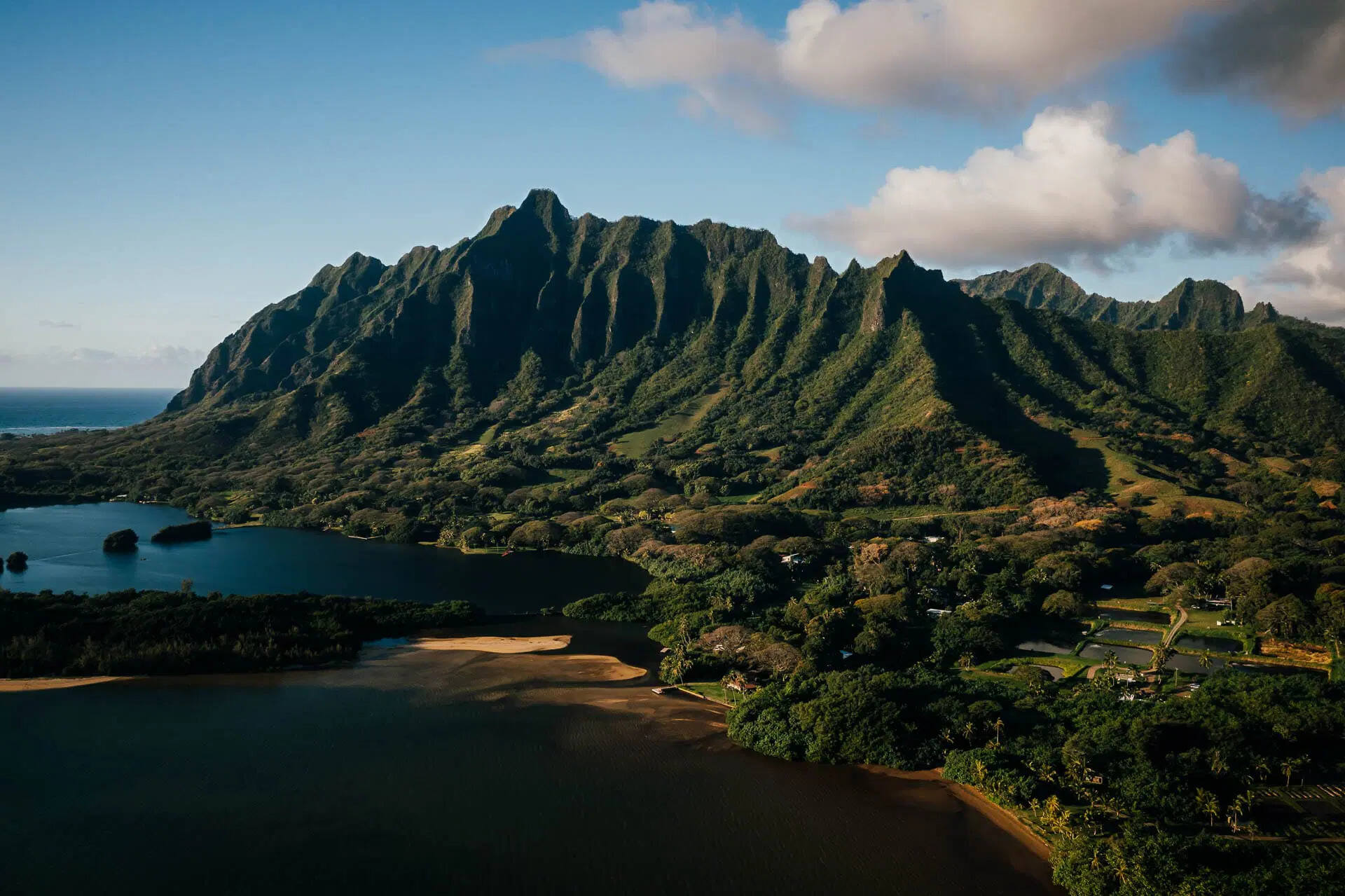 secrets-of-hawaiis-waimea-lakes